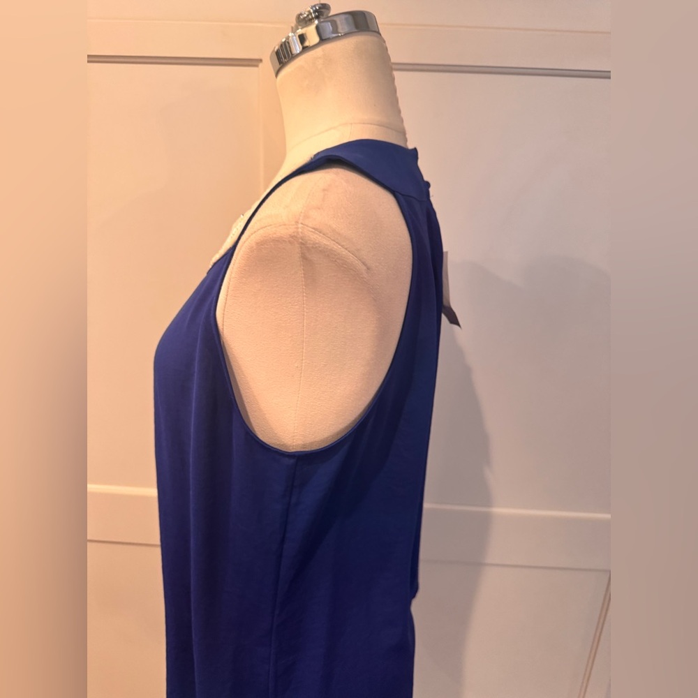 Banana Republic Blue Embellished Women's Top - Picture 2 of 5